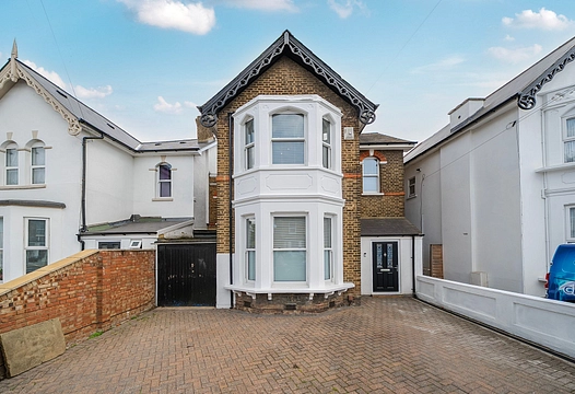 3 bedroom house to rent