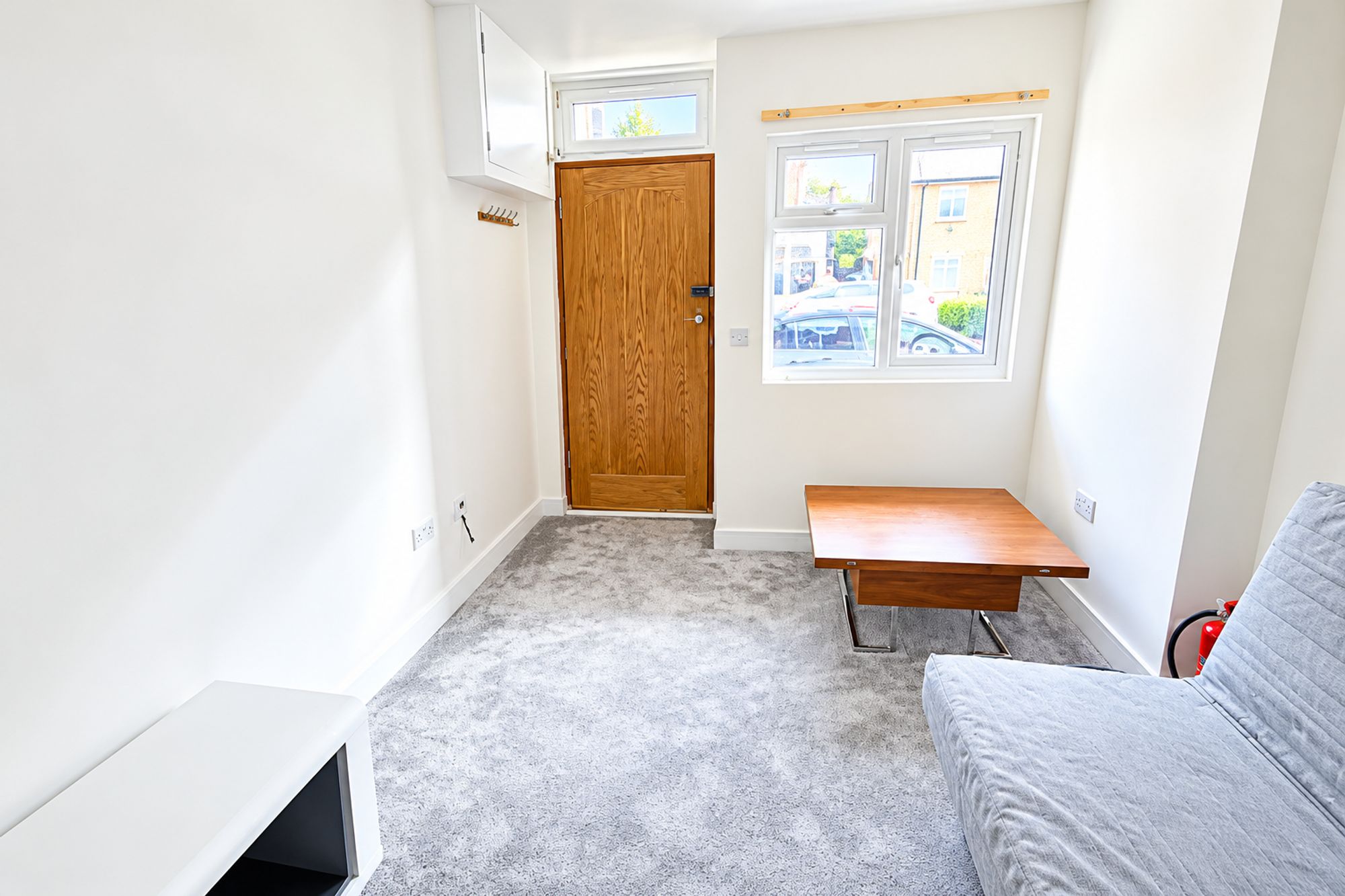 Secondary property image