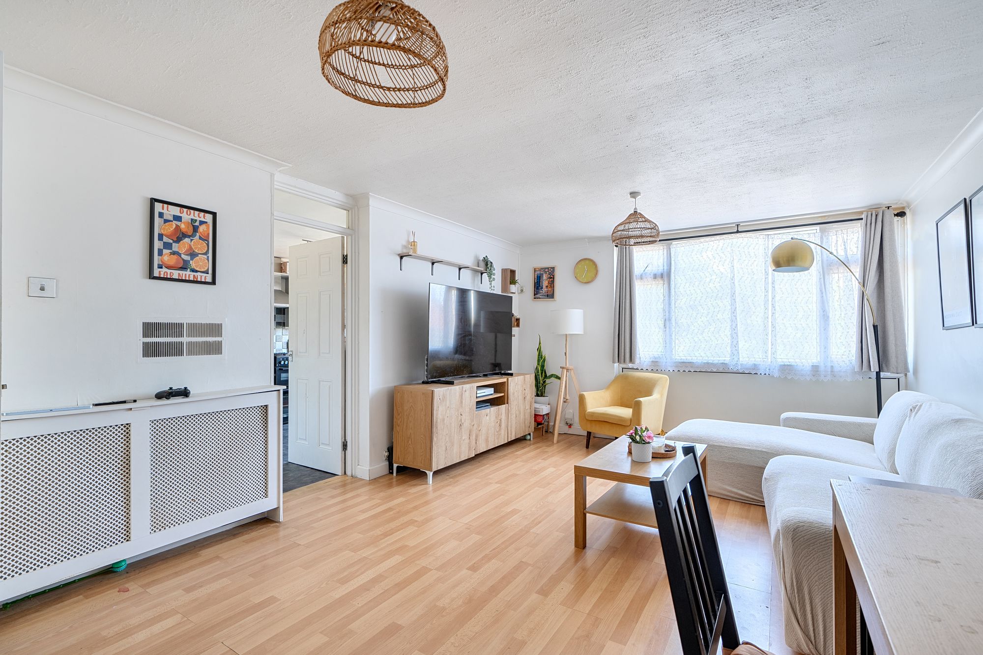 Secondary property image