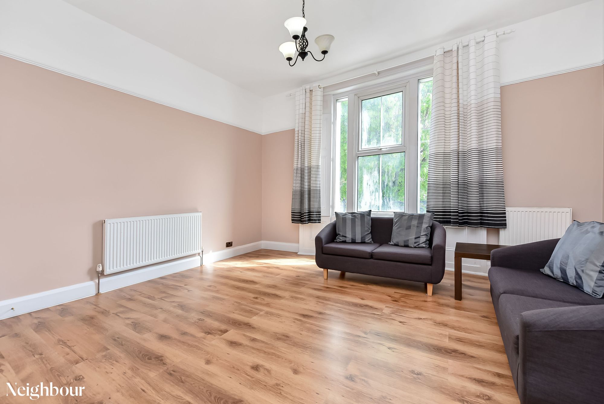 Secondary property image