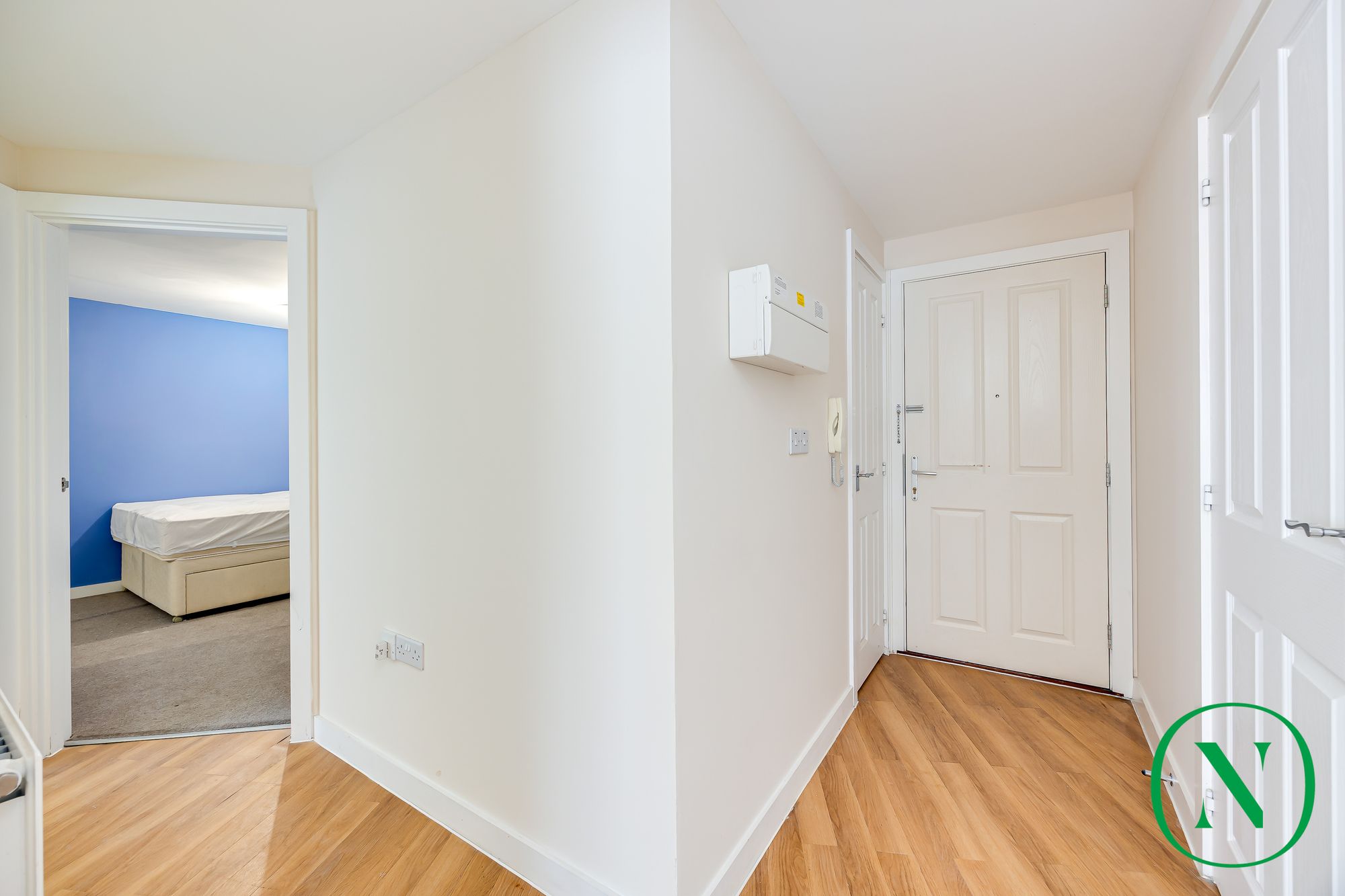 Secondary property image