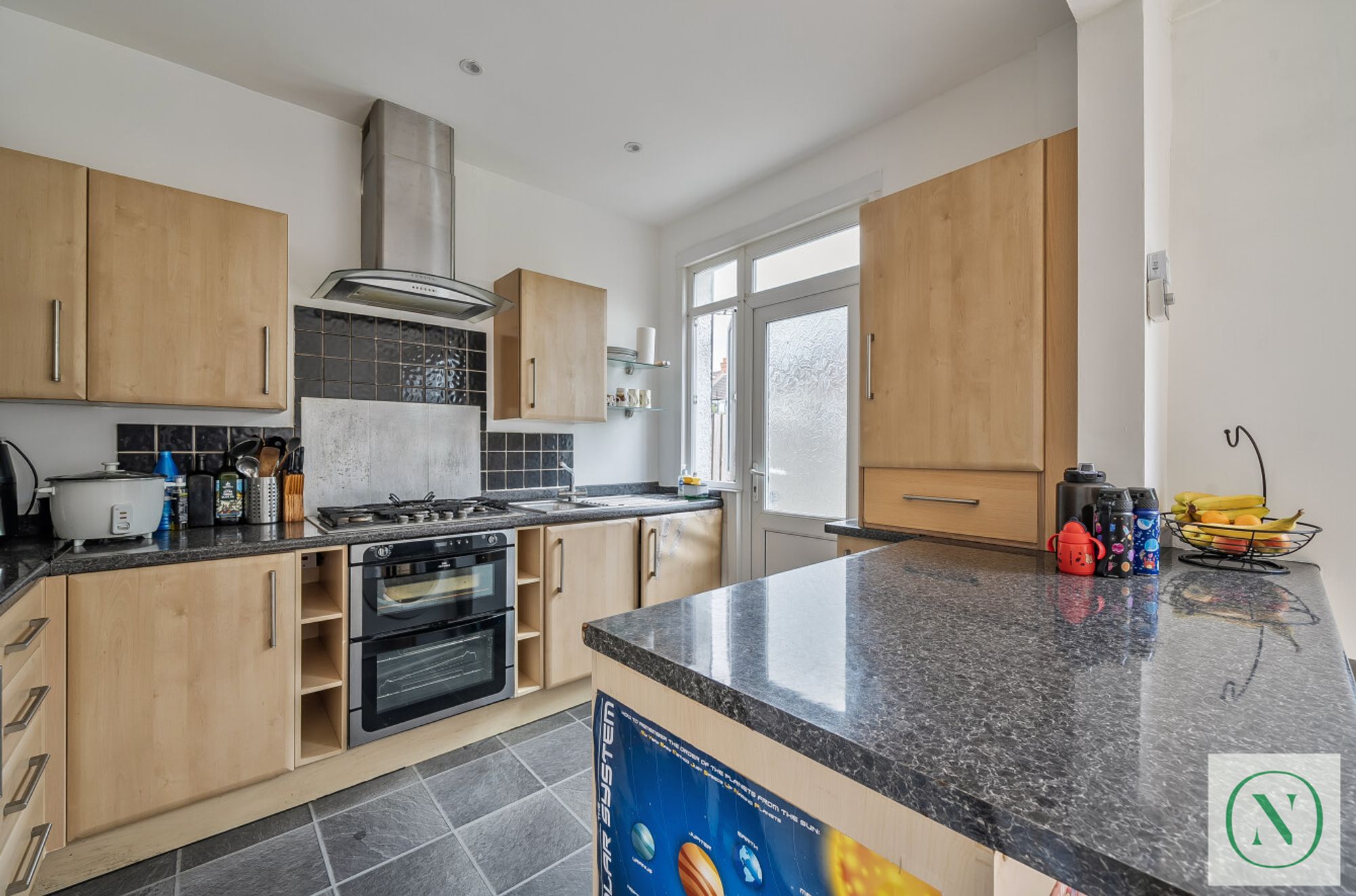 Secondary property image