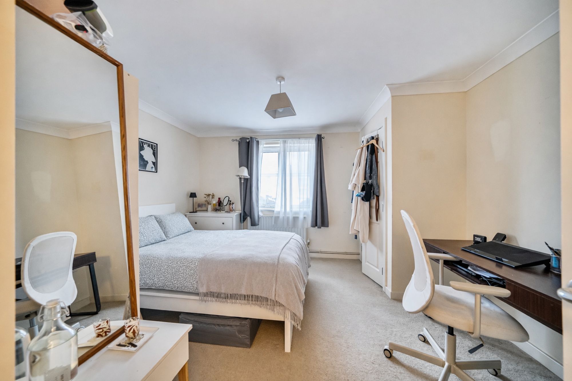Main property image