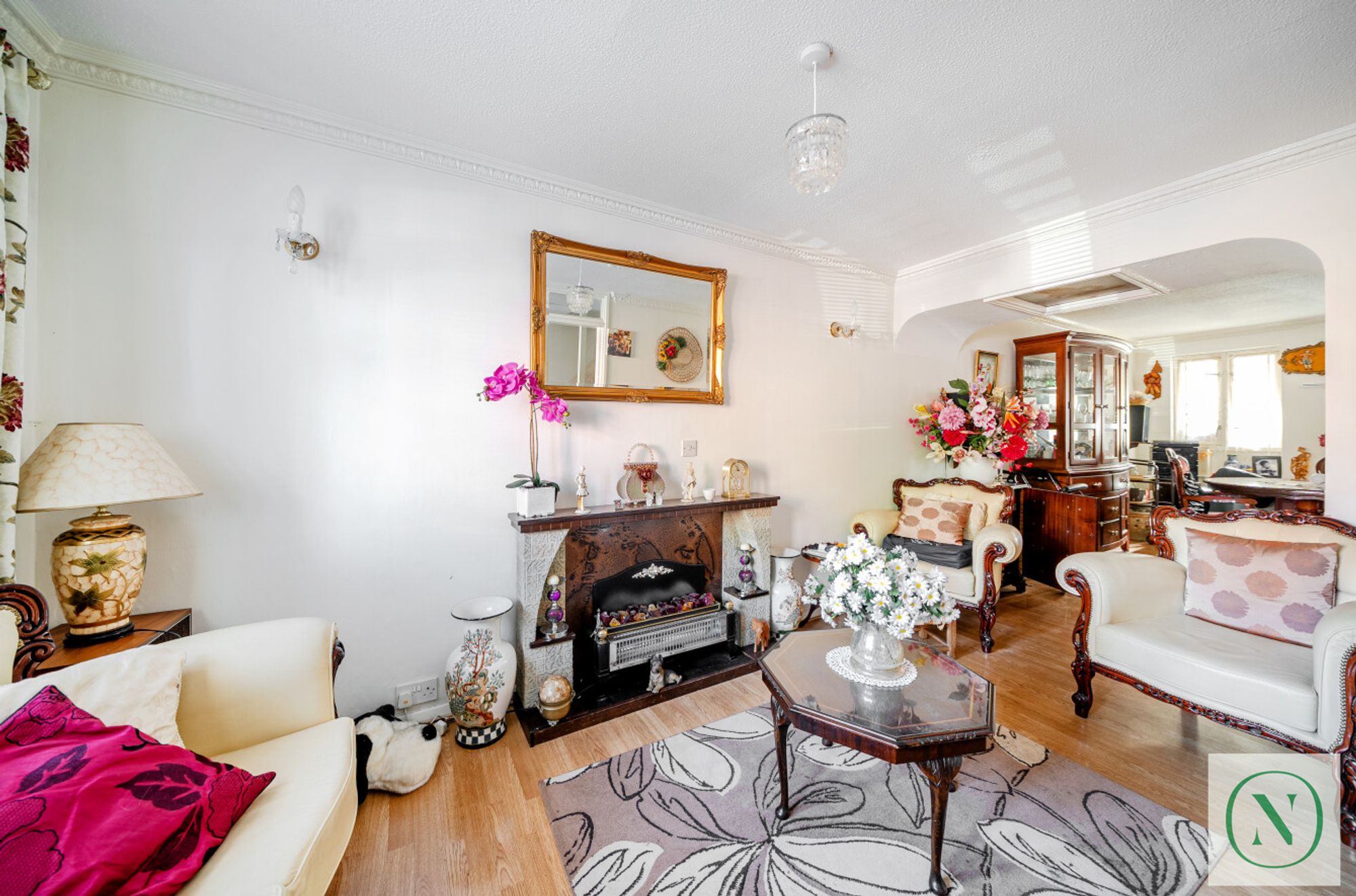 Secondary property image