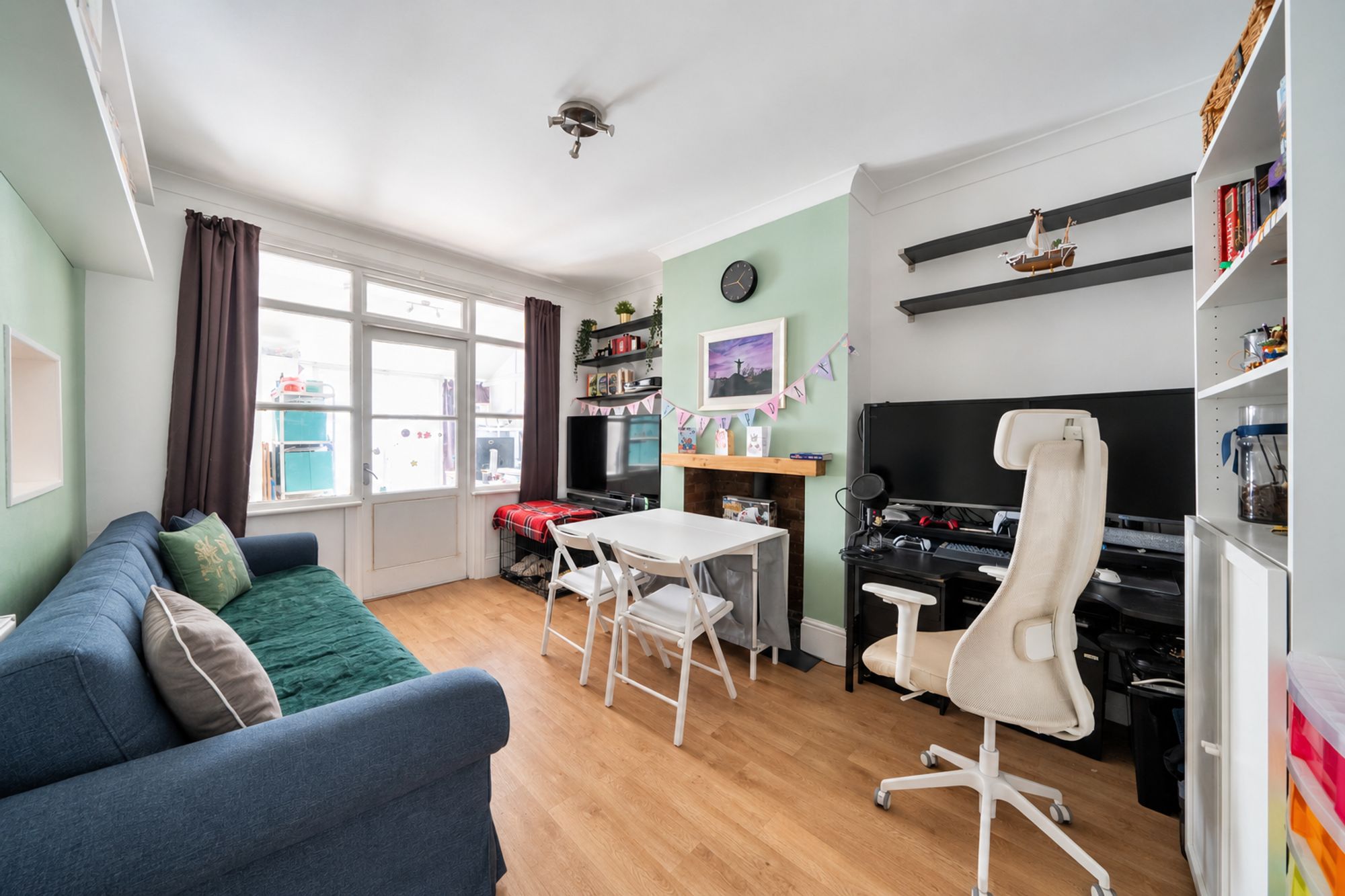 Secondary property image