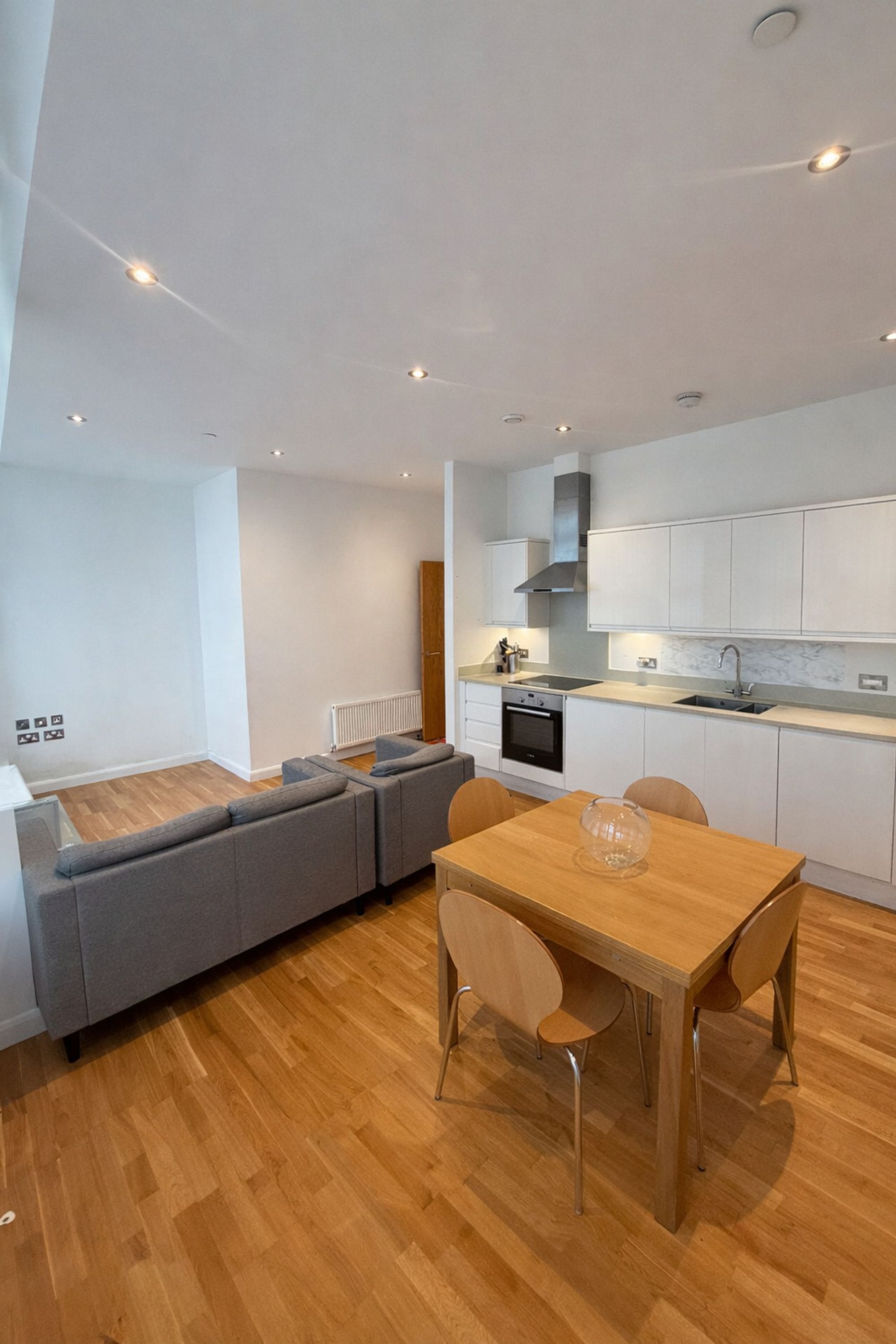 Secondary property image