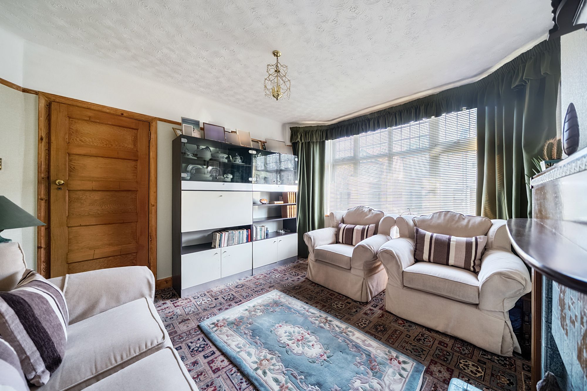 Secondary property image