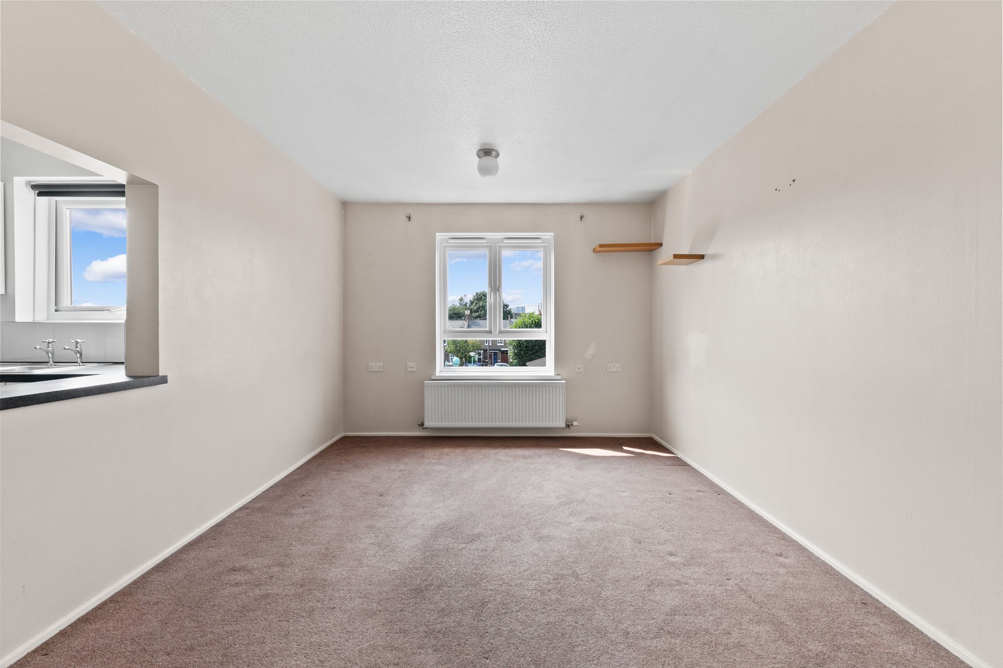 Secondary property image