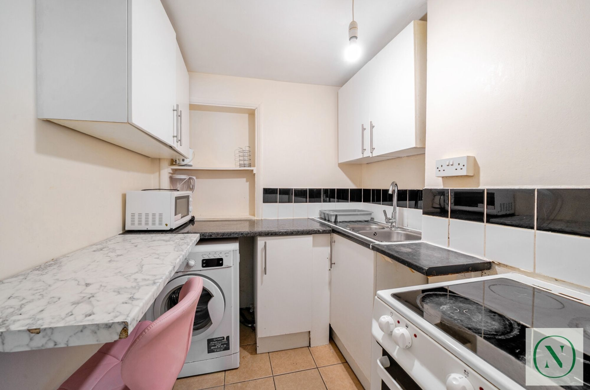 Secondary property image